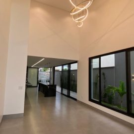 79E39B21-FC6E-4377-909D-2DC7C39C6D1F